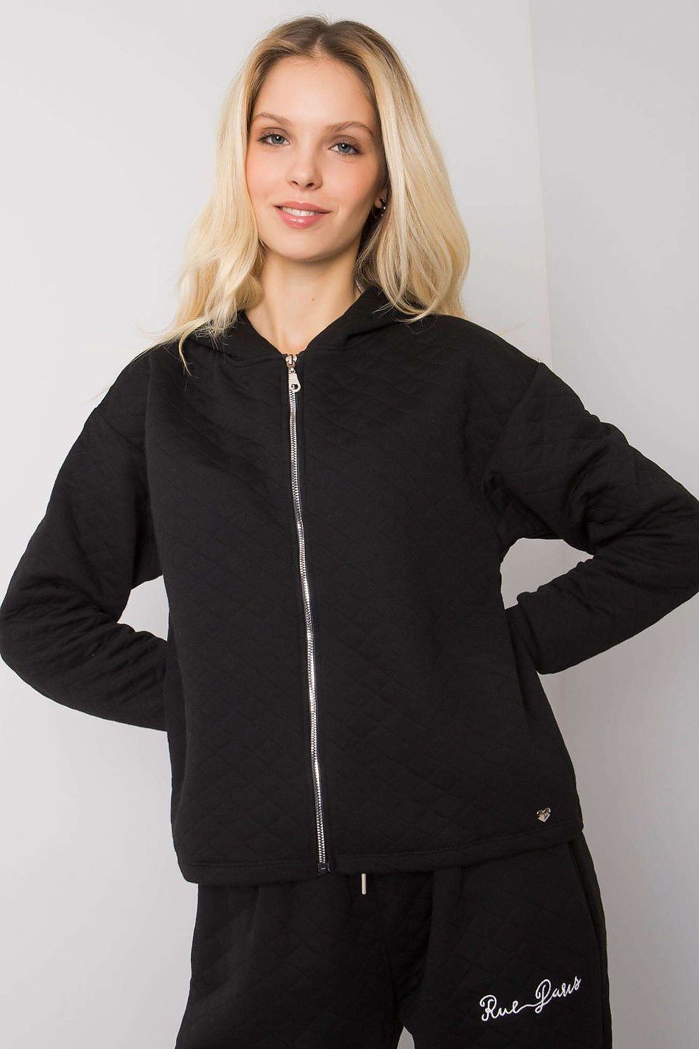 Sweatshirt model 161351